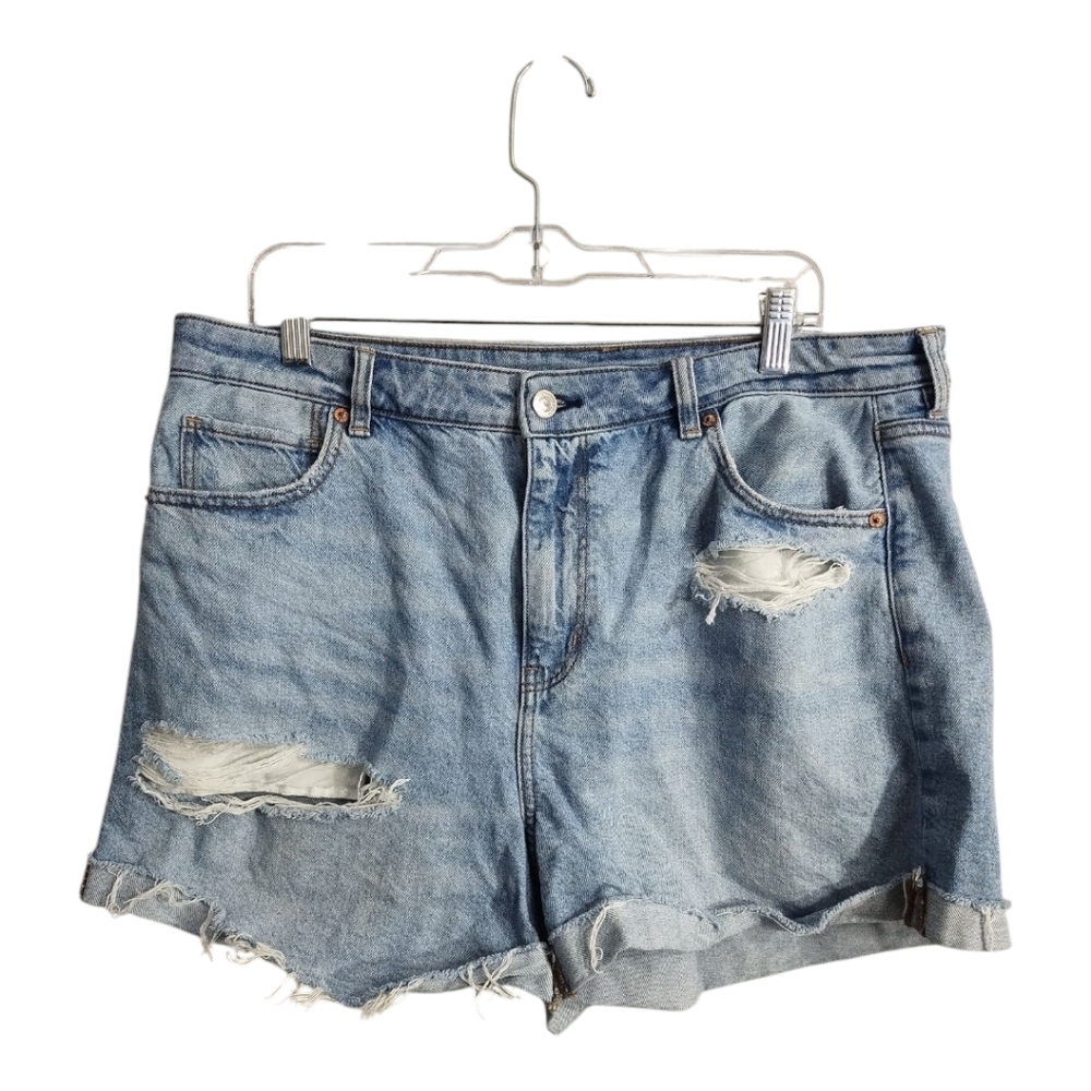 American Eagle Plus Size Mom Strigid Cuffed Destructed Festival Beach Shorts 16